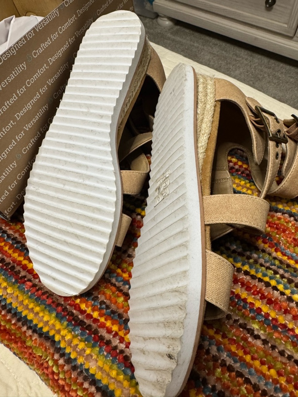 Skechers Tan Strappy Wedge Sandals with Back Zip - Picture 6 of 6